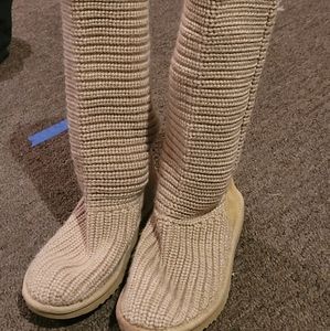 UGG Boots Tan Tall Pull On